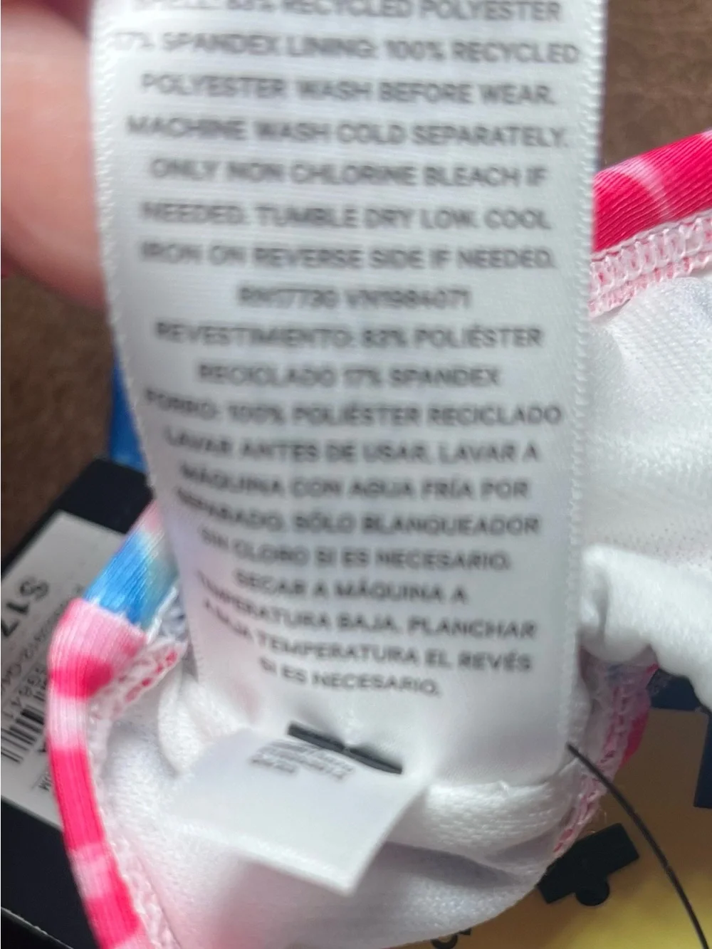 Target bright tie